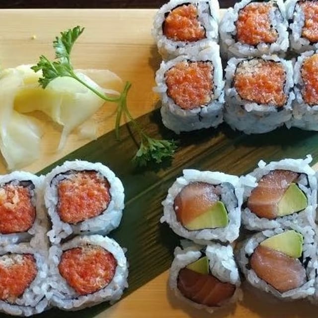 (L) Any 3 Rolls.